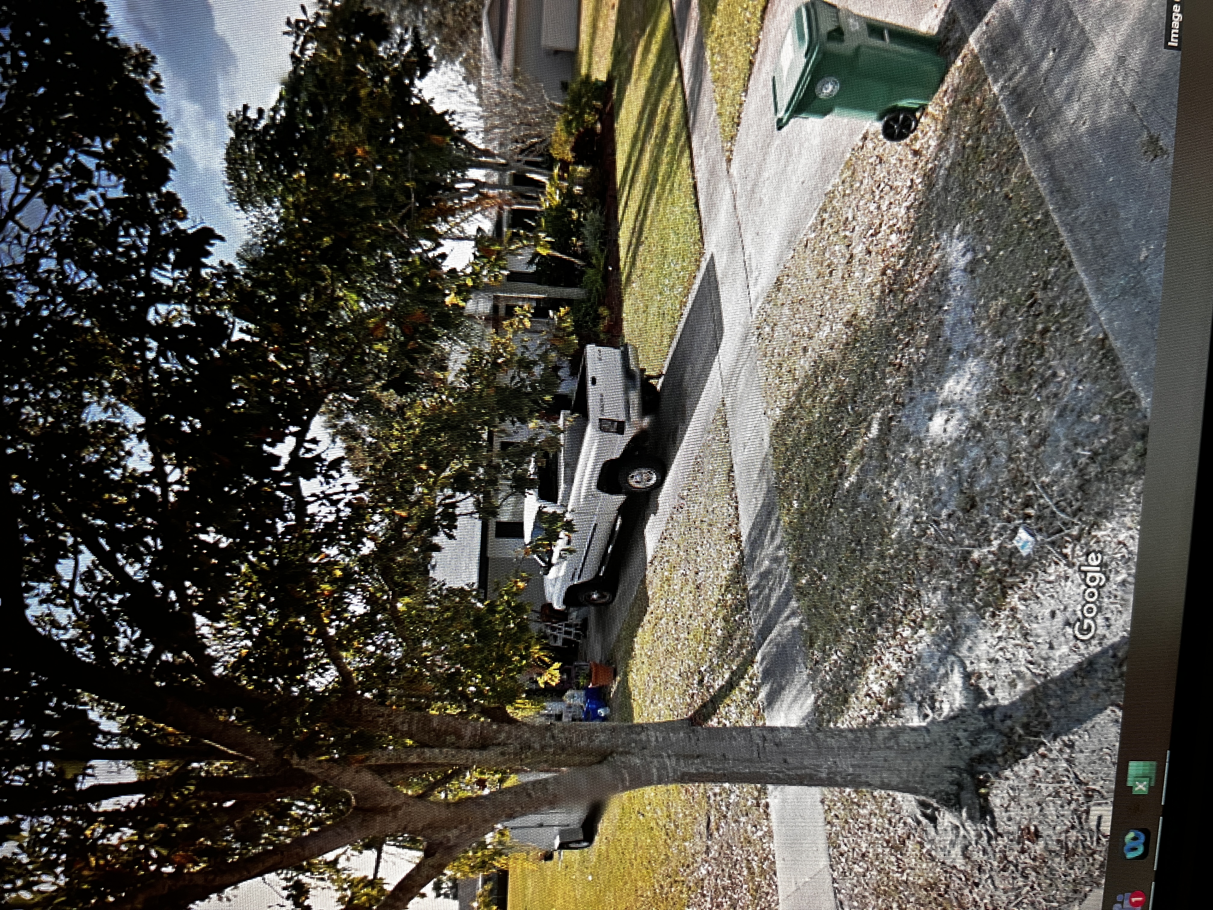 Upload Featured Image (This will be the primary image for the property listing)