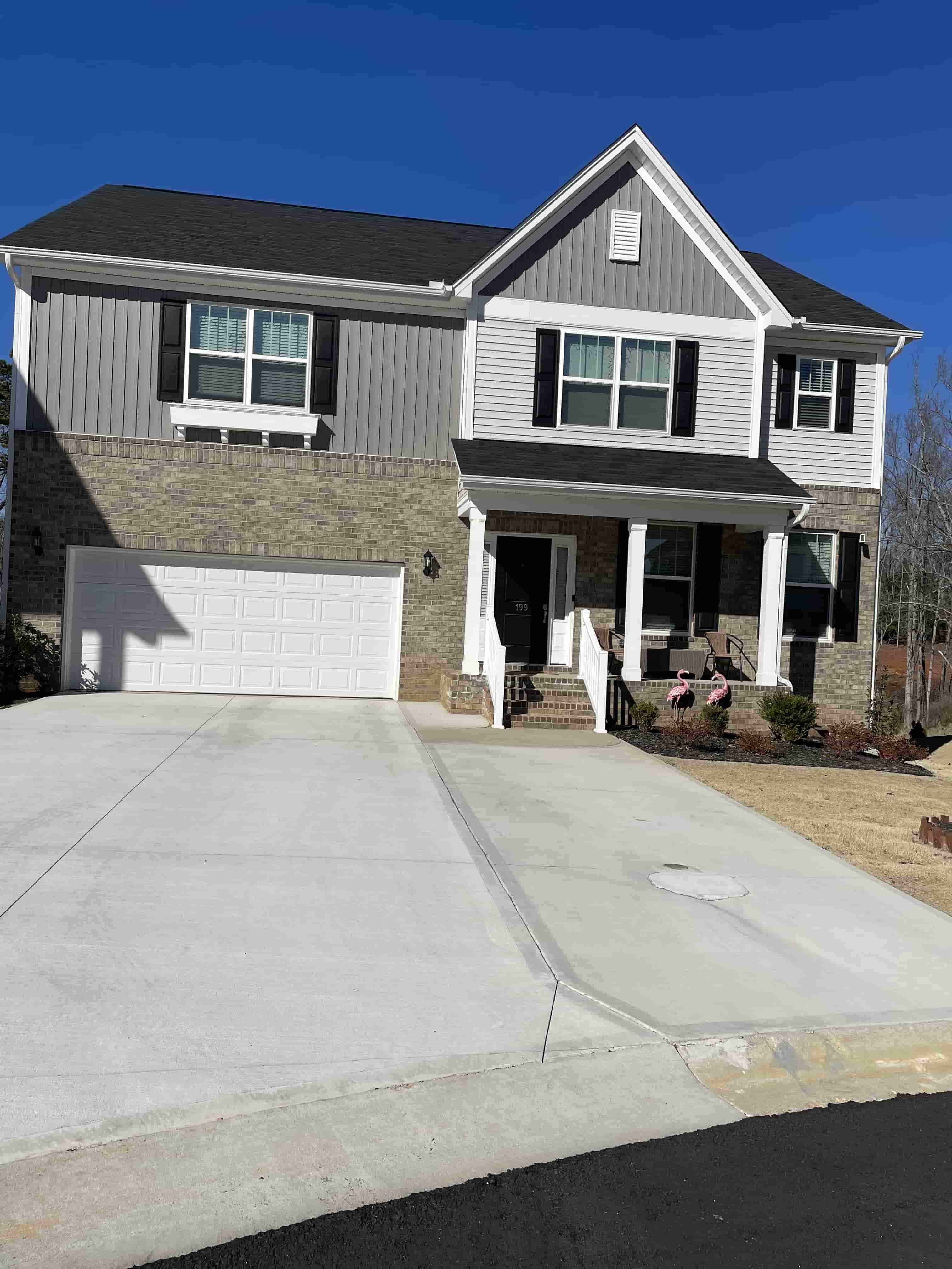 Upload Featured Image (This will be the primary image for the property listing)