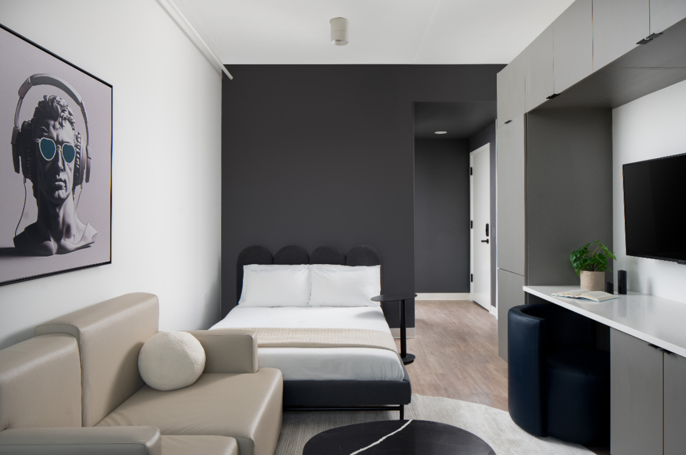 Upload Featured Image (This will be the primary image for the property listing)