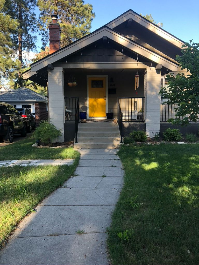 Upload Featured Image (This will be the primary image for the property listing)