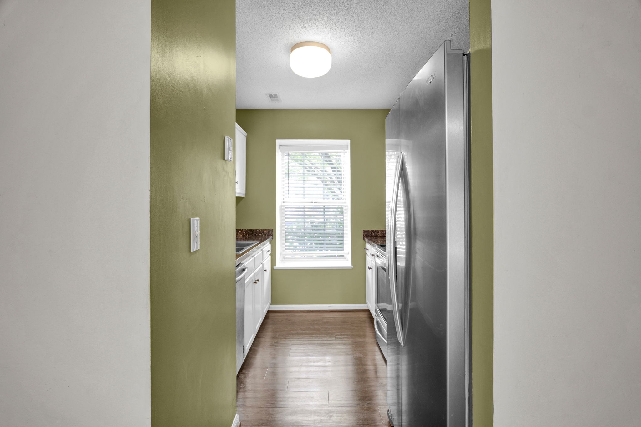 Upload Additional Photos of the Property (Interior, exterior, amenities, etc.)