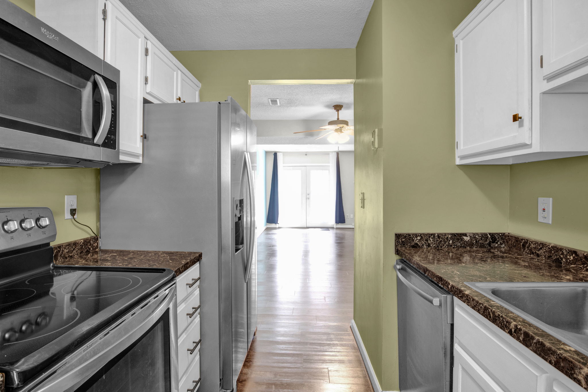 Upload Additional Photos of the Property (Interior, exterior, amenities, etc.)