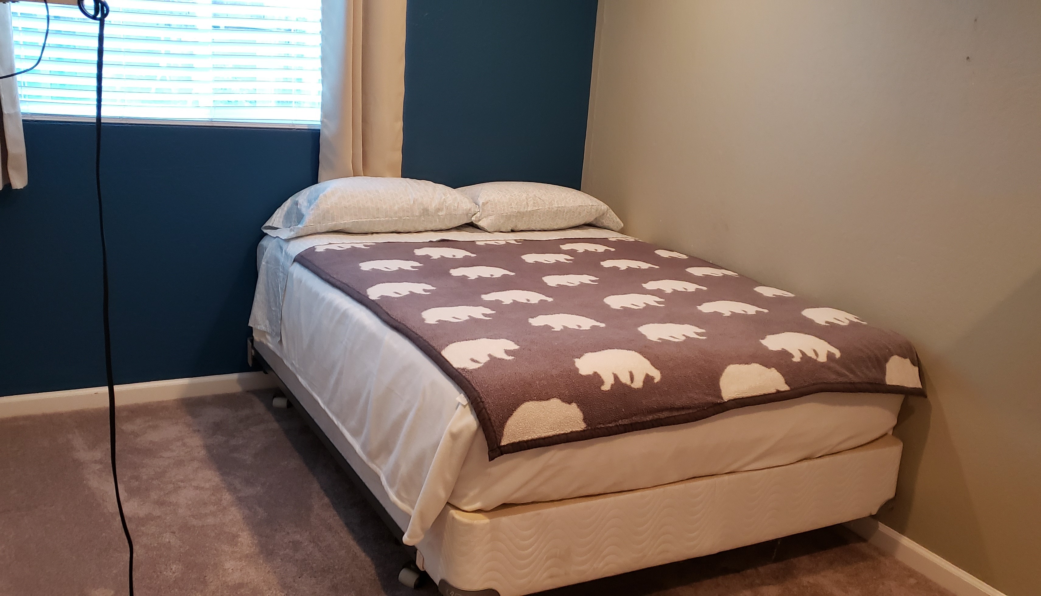Upload Featured Image (This will be the primary image for the property listing)