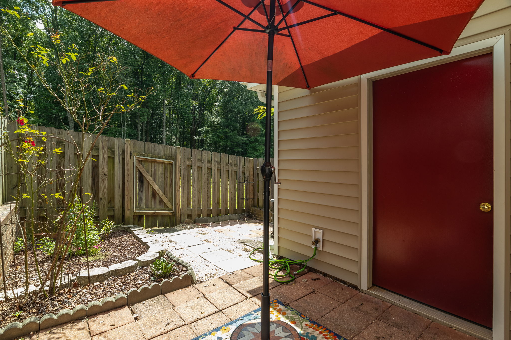 Upload Additional Photos of the Property (Interior, exterior, amenities, etc.)