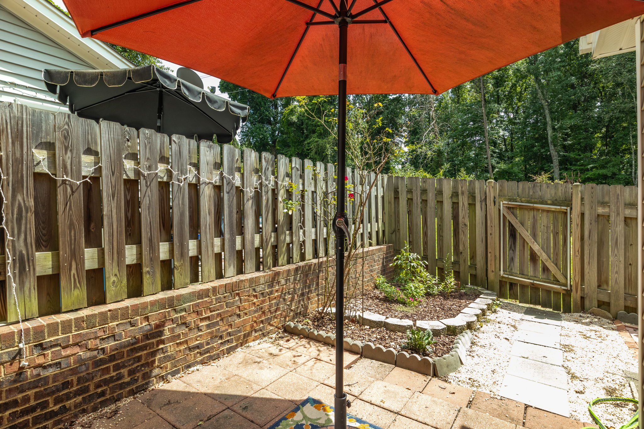 Upload Additional Photos of the Property (Interior, exterior, amenities, etc.)