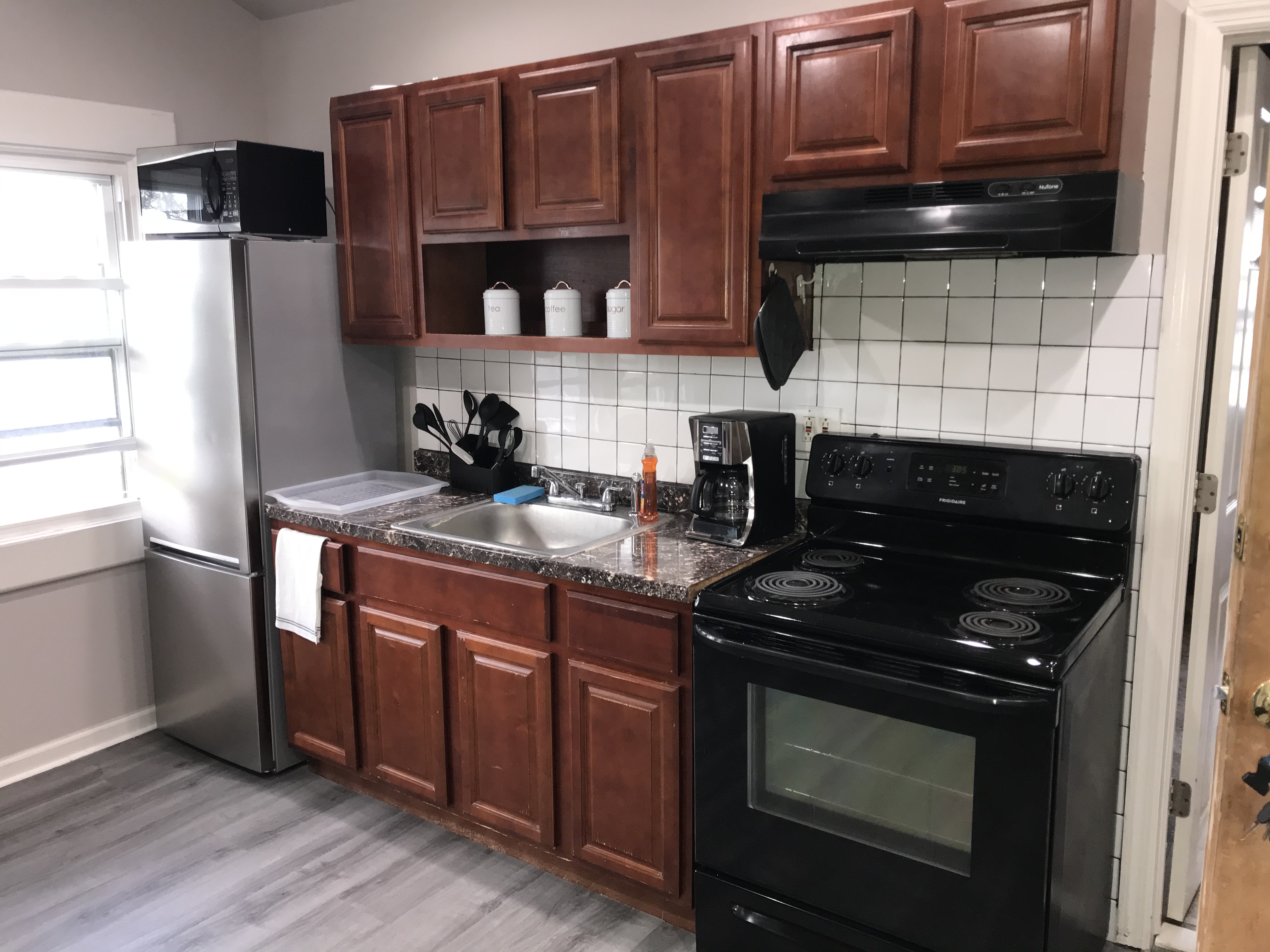Upload Featured Image (This will be the primary image for the property listing)