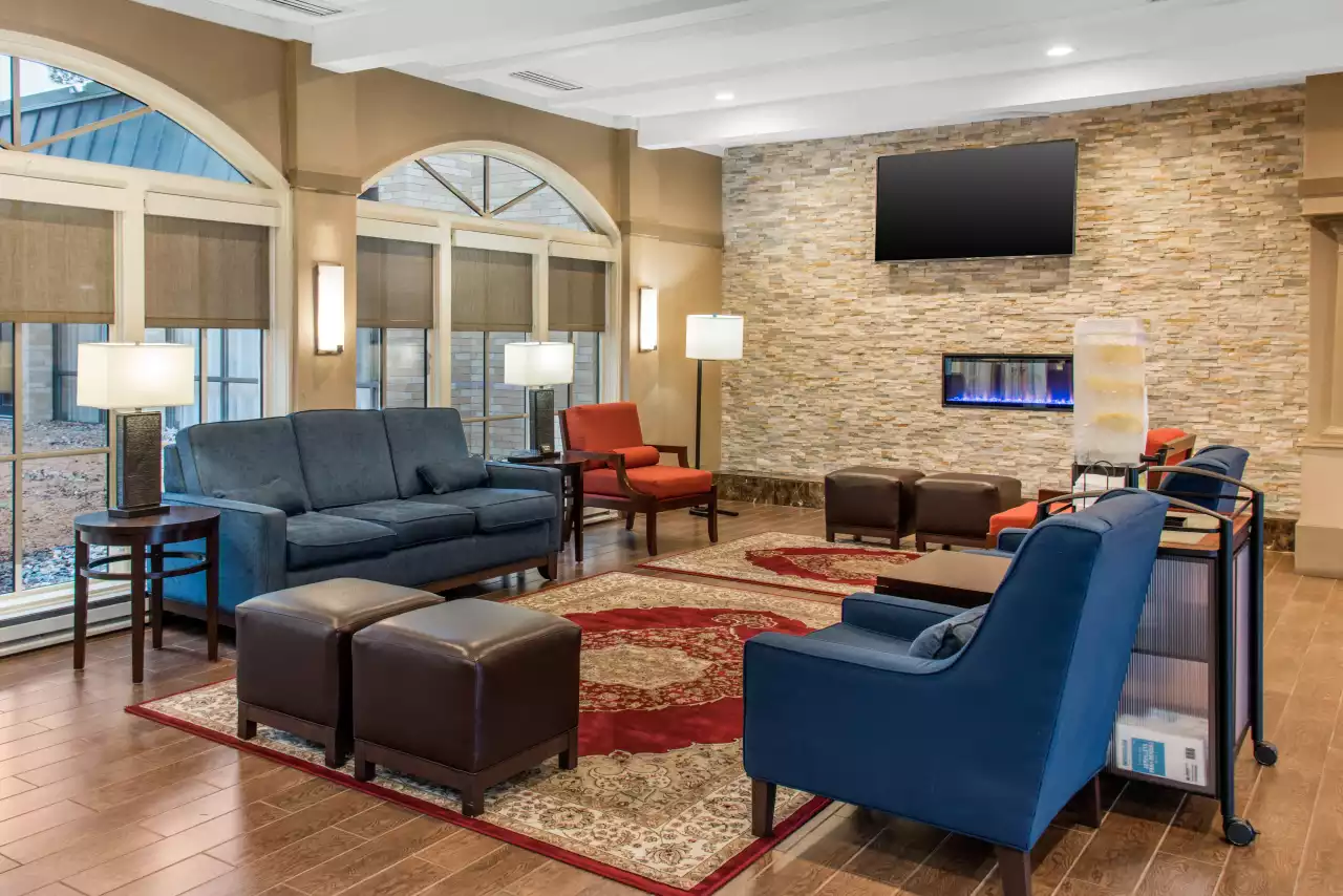 Upload Featured Image (This will be the primary image for the property listing)