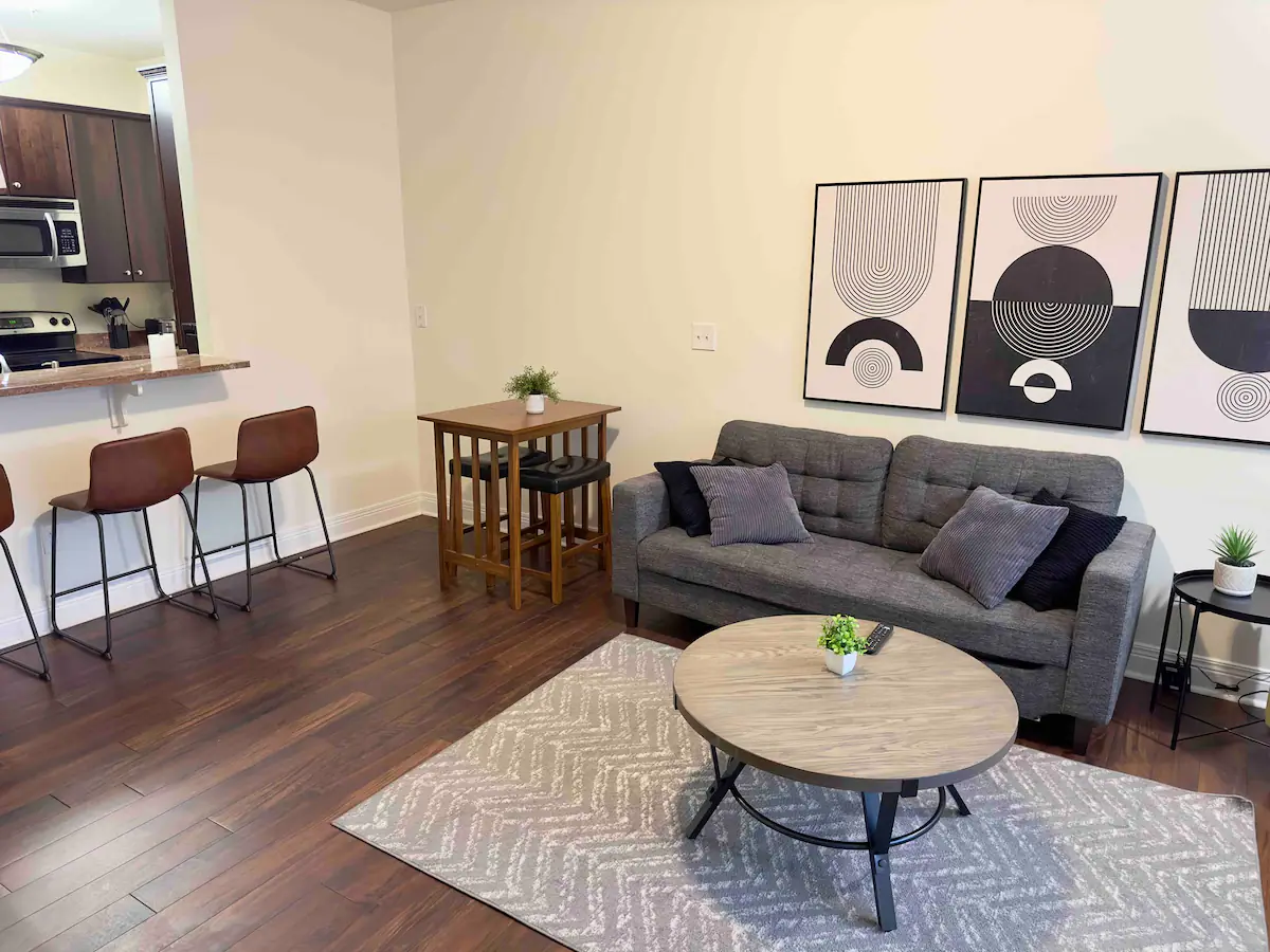 Upload Featured Image (This will be the primary image for the property listing)